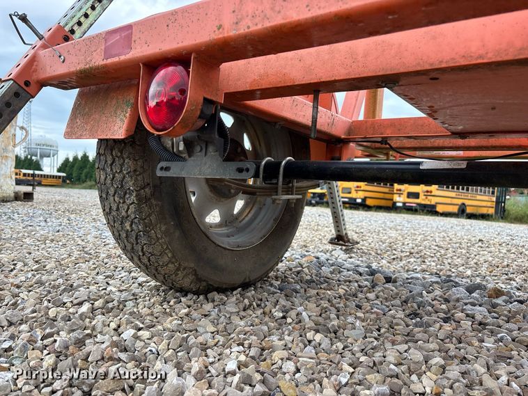 image for item FG0746 2011 Wanco arrow board trailer