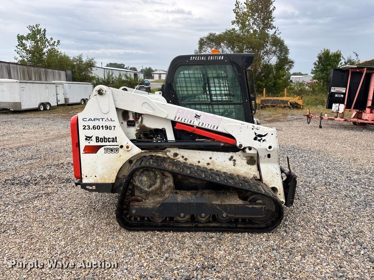 image for item FG0748 Bobcat T630 Farm Tough Special Edition tracked skid steer loader