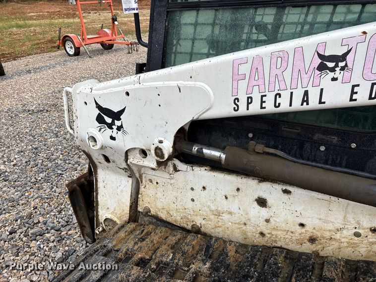 image for item FG0748 Bobcat T630 Farm Tough Special Edition tracked skid steer loader