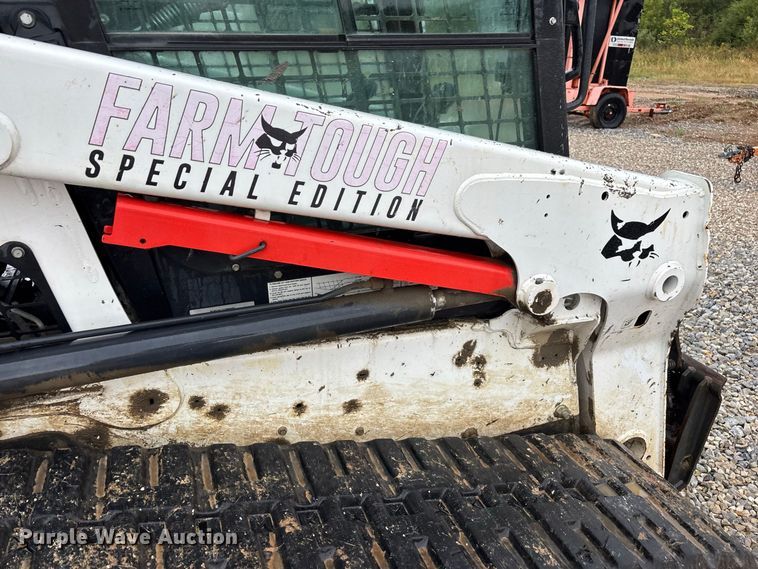 image for item FG0748 Bobcat T630 Farm Tough Special Edition tracked skid steer loader