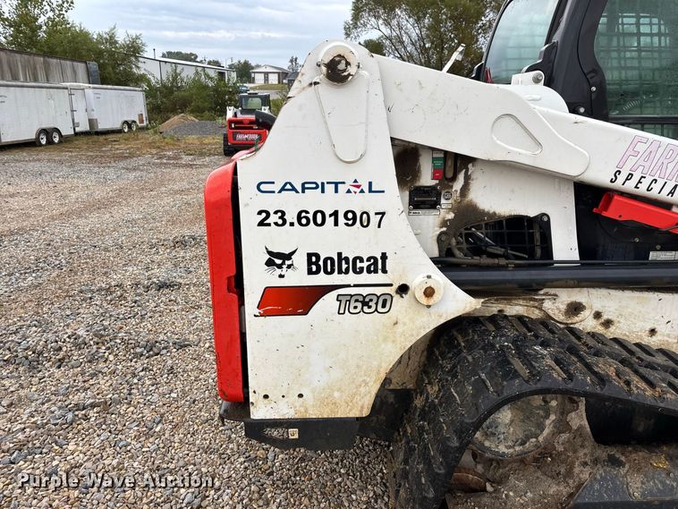 image for item FG0748 Bobcat T630 Farm Tough Special Edition tracked skid steer loader