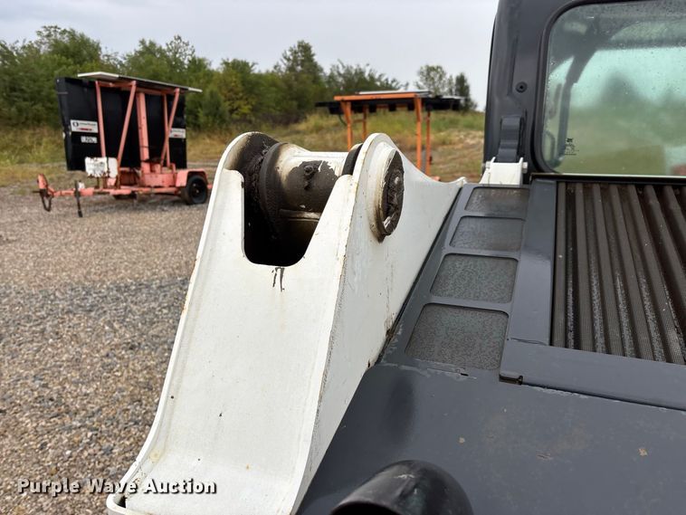 image for item FG0748 Bobcat T630 Farm Tough Special Edition tracked skid steer loader