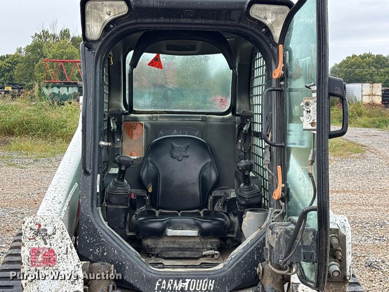 image for item FG0748 Bobcat T630 Farm Tough Special Edition tracked skid steer loader
