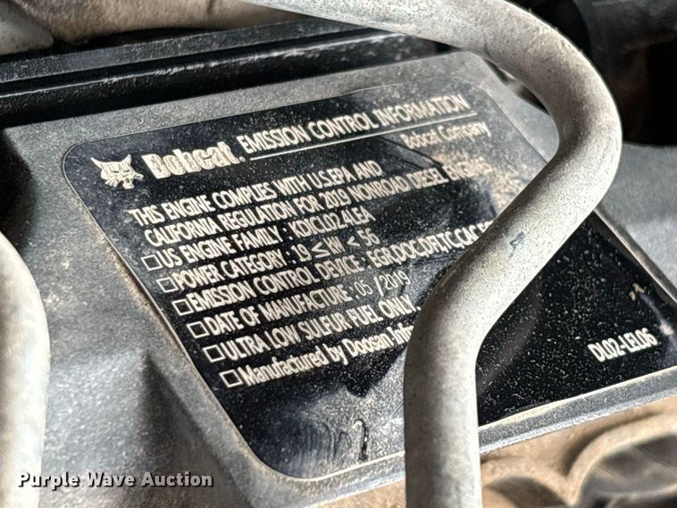 image for item FG0748 Bobcat T630 Farm Tough Special Edition tracked skid steer loader