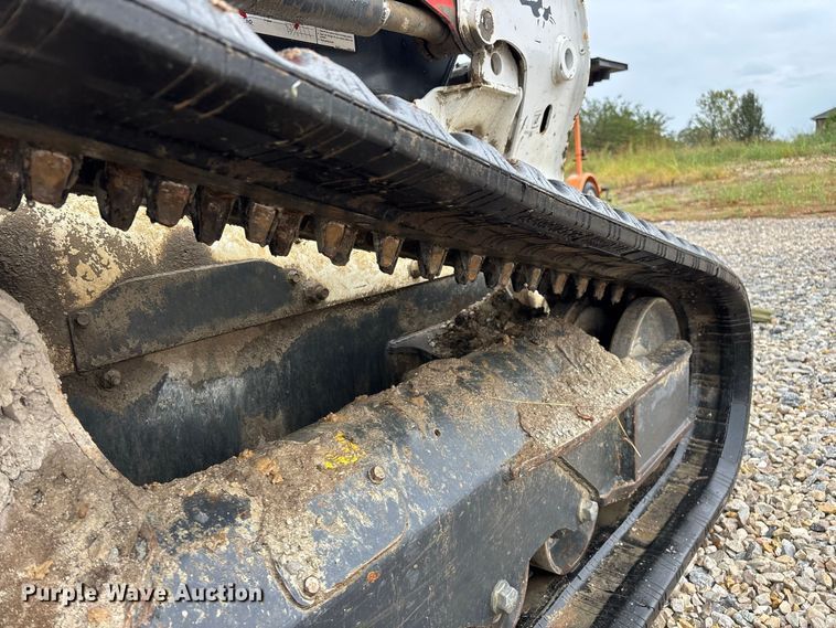 image for item FG0748 Bobcat T630 Farm Tough Special Edition tracked skid steer loader