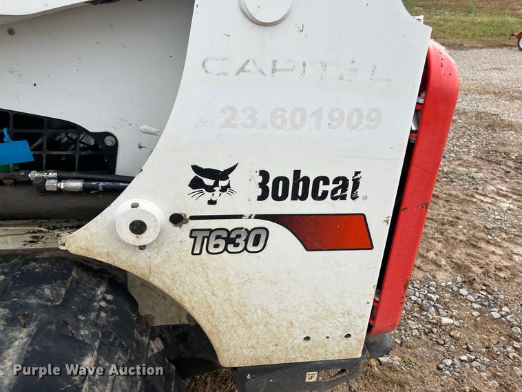 image for item FG0750 2019 Bobcat T630 Farm Tough Special Edition tracked skid steer loader