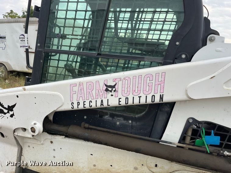 image for item FG0750 2019 Bobcat T630 Farm Tough Special Edition tracked skid steer loader