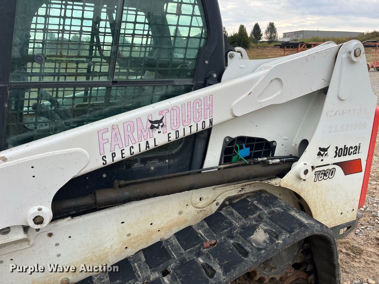 image for item FG0750 2019 Bobcat T630 Farm Tough Special Edition tracked skid steer loader