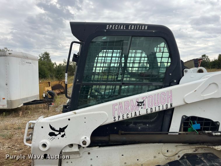 image for item FG0750 2019 Bobcat T630 Farm Tough Special Edition tracked skid steer loader