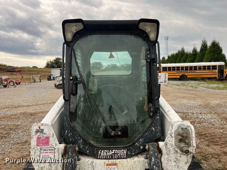 image for item FG0750 2019 Bobcat T630 Farm Tough Special Edition tracked skid steer loader