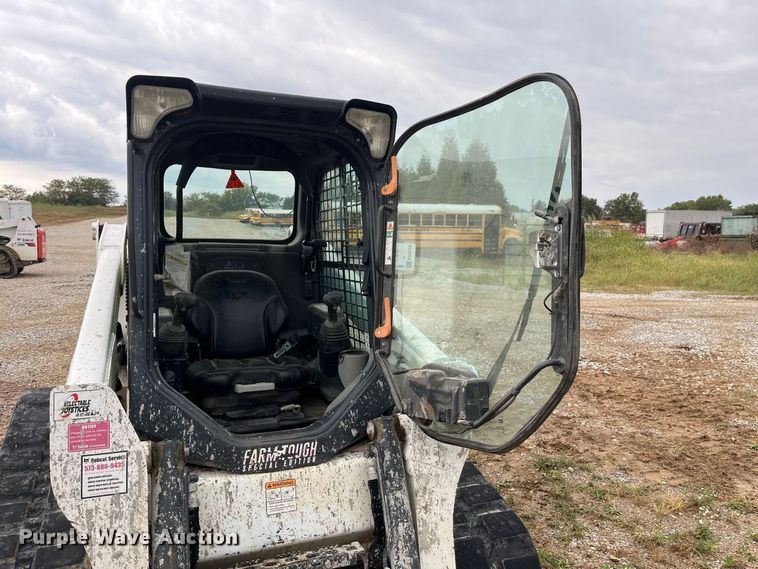 image for item FG0750 2019 Bobcat T630 Farm Tough Special Edition tracked skid steer loader