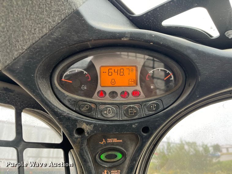 image for item FG0750 2019 Bobcat T630 Farm Tough Special Edition tracked skid steer loader
