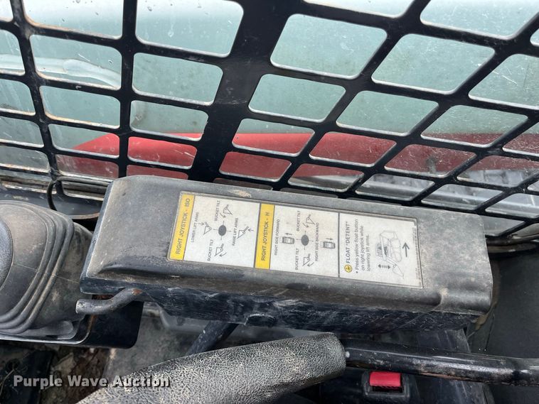 image for item FG0750 2019 Bobcat T630 Farm Tough Special Edition tracked skid steer loader