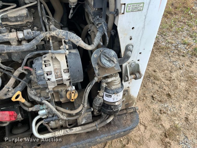 image for item FG0750 2019 Bobcat T630 Farm Tough Special Edition tracked skid steer loader