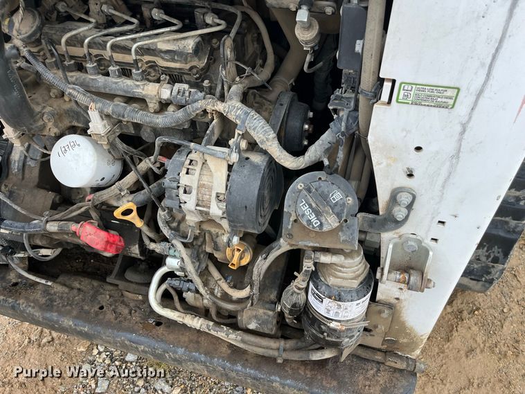 image for item FG0750 2019 Bobcat T630 Farm Tough Special Edition tracked skid steer loader