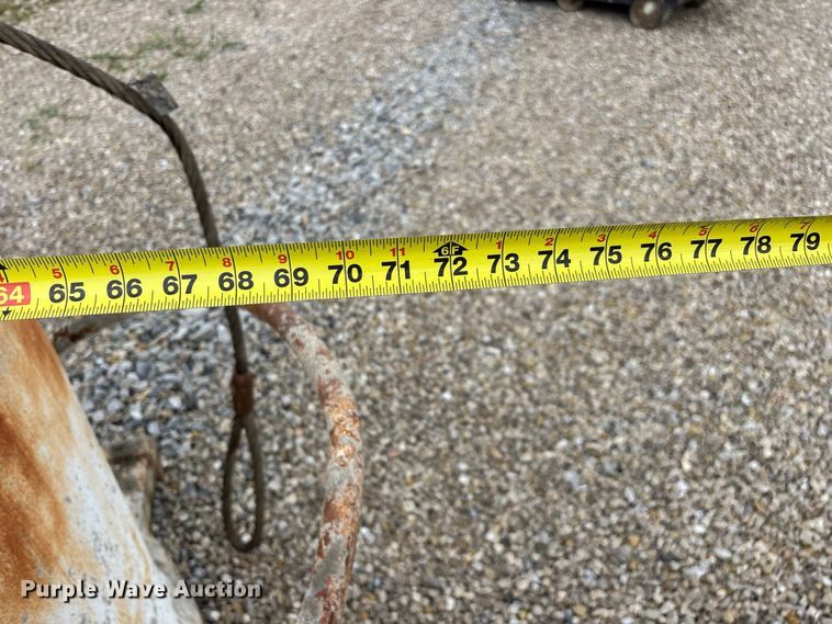 image for item FG0754 Concrete bucket