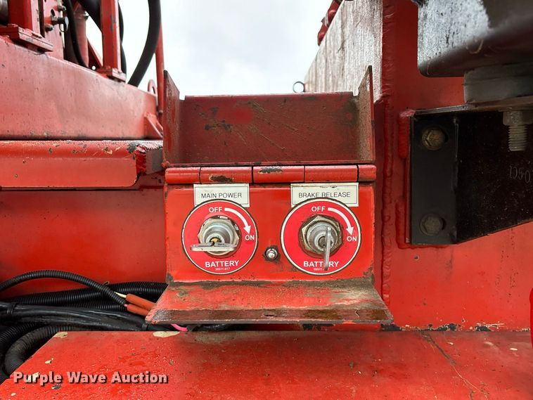 image for item FG0758 2013 Morbark Wood Hog 3400XT horizontal grinder