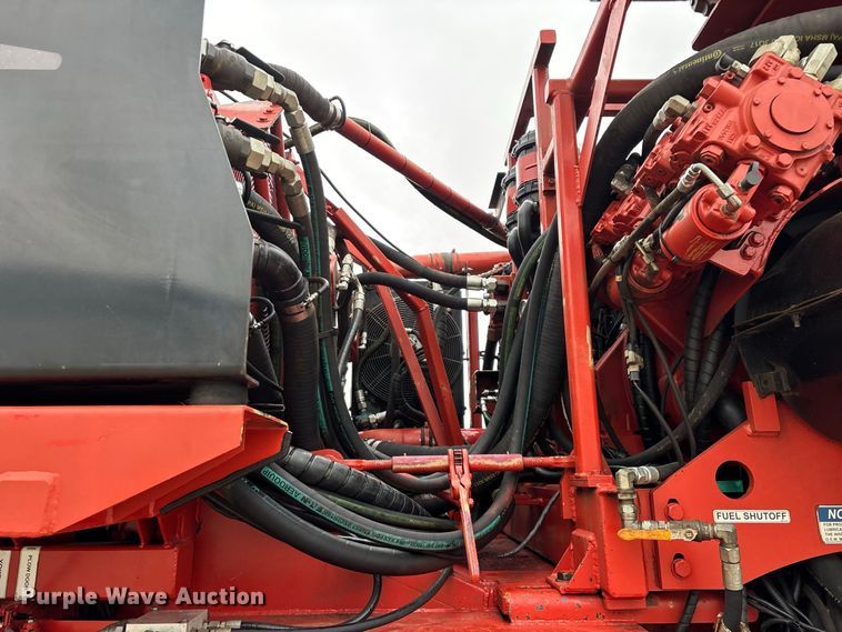 image for item FG0758 2013 Morbark Wood Hog 3400XT horizontal grinder