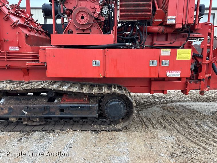 image for item FG0758 2013 Morbark Wood Hog 3400XT horizontal grinder
