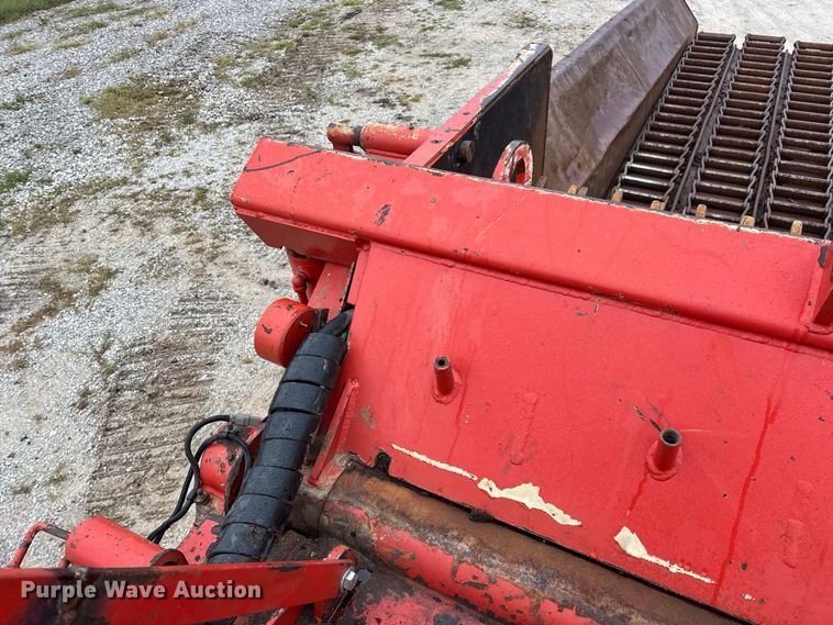 image for item FG0758 2013 Morbark Wood Hog 3400XT horizontal grinder