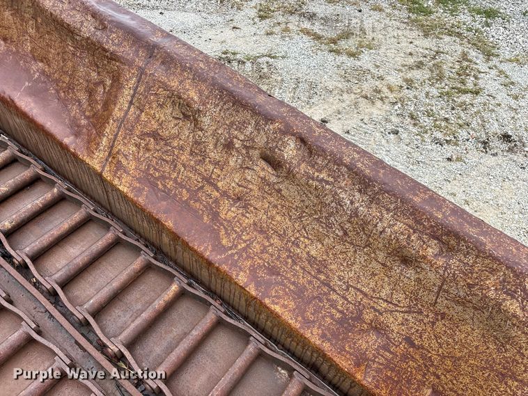 image for item FG0758 2013 Morbark Wood Hog 3400XT horizontal grinder