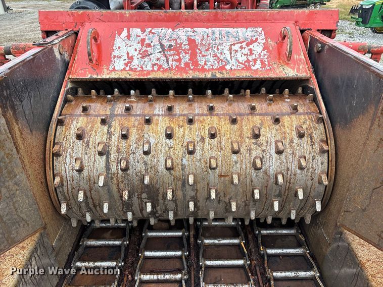 image for item FG0758 2013 Morbark Wood Hog 3400XT horizontal grinder