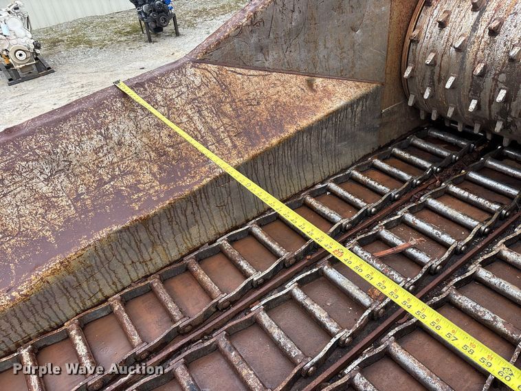 image for item FG0758 2013 Morbark Wood Hog 3400XT horizontal grinder
