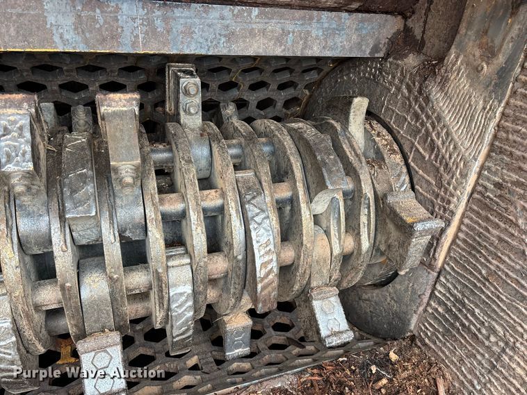 image for item FG0758 2013 Morbark Wood Hog 3400XT horizontal grinder