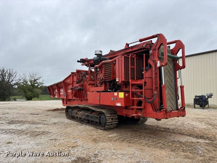 image for item FG0758 2013 Morbark Wood Hog 3400XT horizontal grinder