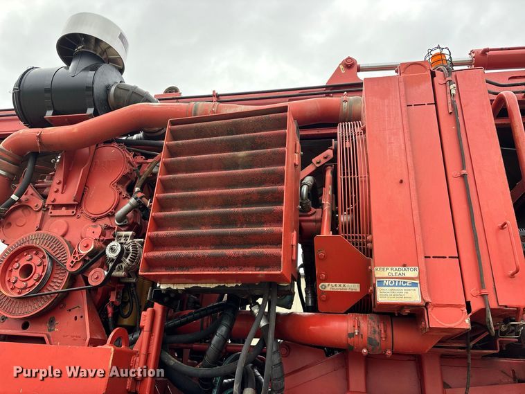 image for item FG0758 2013 Morbark Wood Hog 3400XT horizontal grinder