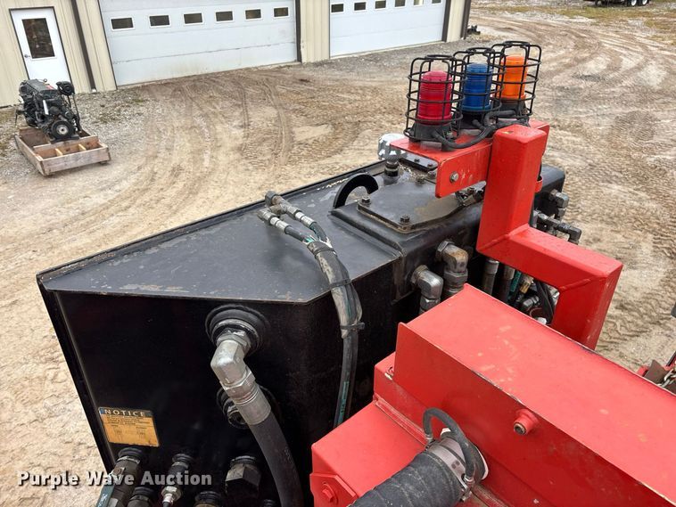 image for item FG0758 2013 Morbark Wood Hog 3400XT horizontal grinder