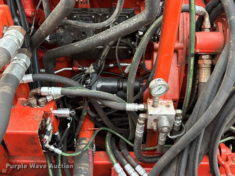 image for item FG0758 2013 Morbark Wood Hog 3400XT horizontal grinder