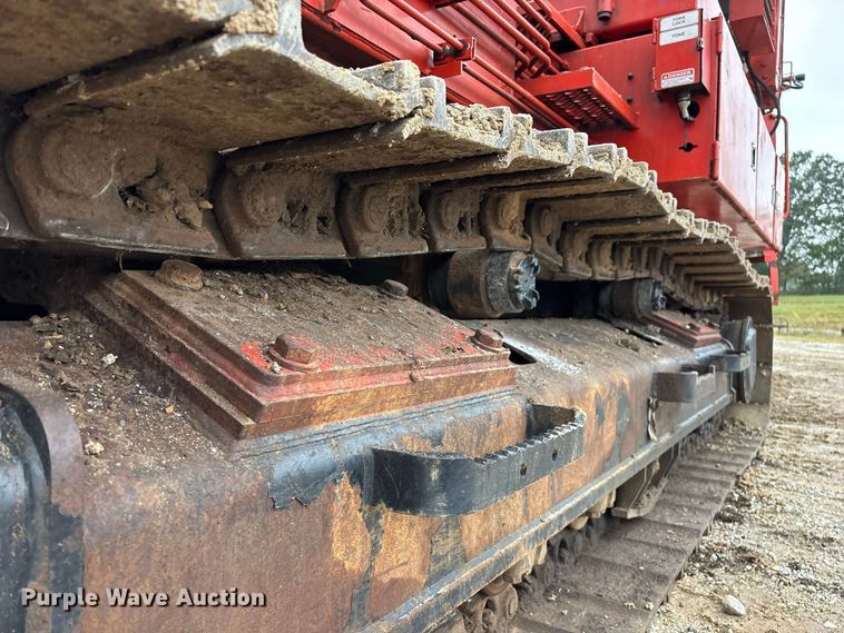 image for item FG0758 2013 Morbark Wood Hog 3400XT horizontal grinder