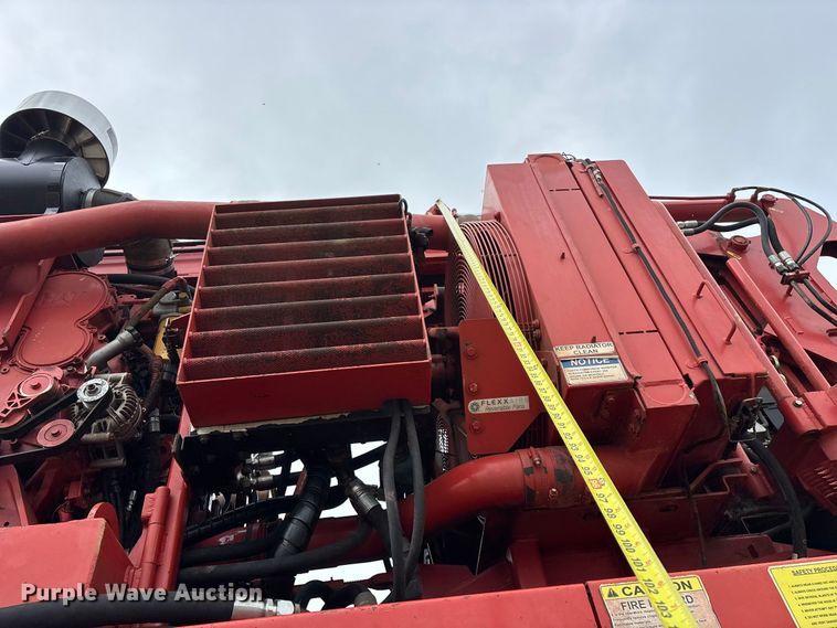 image for item FG0758 2013 Morbark Wood Hog 3400XT horizontal grinder