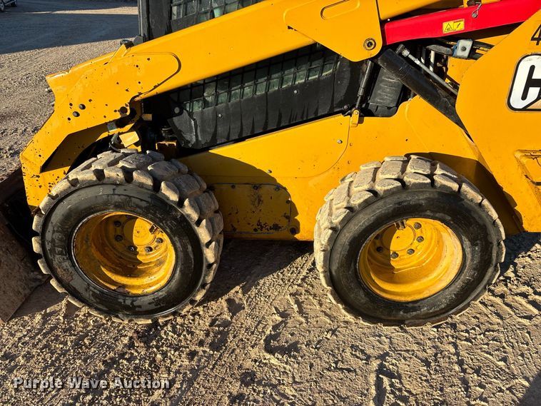 image for item FG0763 2020 Caterpillar 262D3 skid steer loader