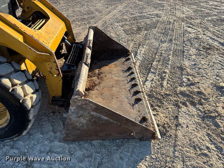image for item FG0763 2020 Caterpillar 262D3 skid steer loader