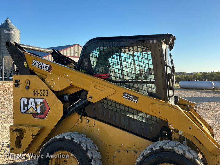 image for item FG0763 2020 Caterpillar 262D3 skid steer loader