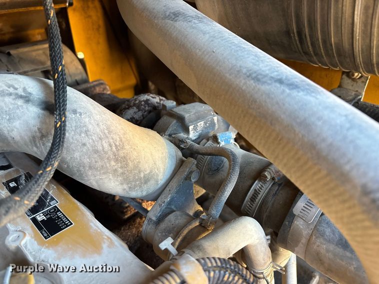 image for item FG0763 2020 Caterpillar 262D3 skid steer loader