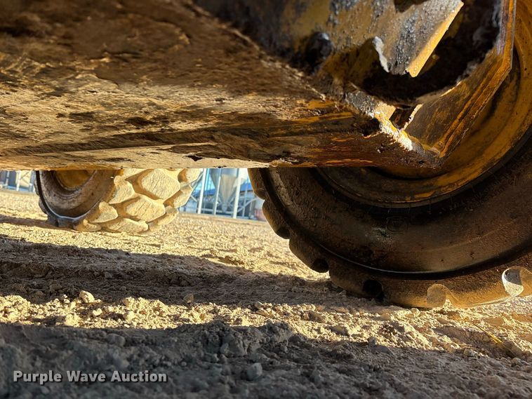 image for item FG0763 2020 Caterpillar 262D3 skid steer loader