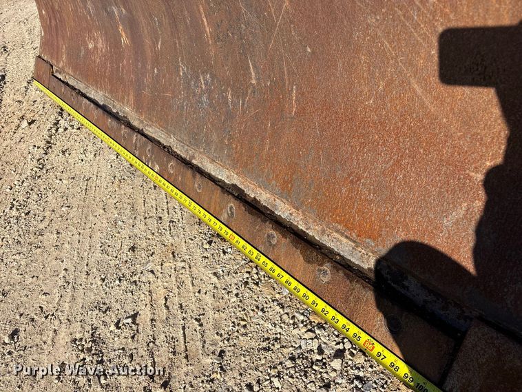 image for item FG0765 2004 Caterpillar D3G XL dozer