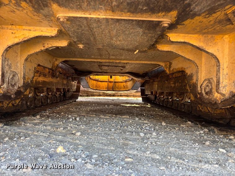 image for item FG0765 2004 Caterpillar D3G XL dozer