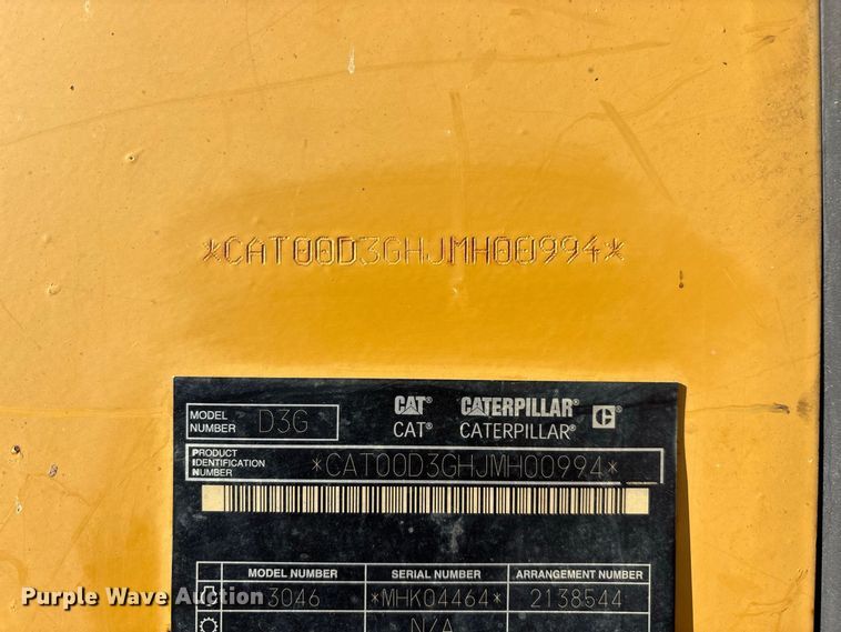 image for item FG0765 2004 Caterpillar D3G XL dozer