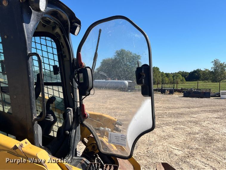 image for item FG0767 2014 Caterpillar 299D XHP tracked skid steer loader
