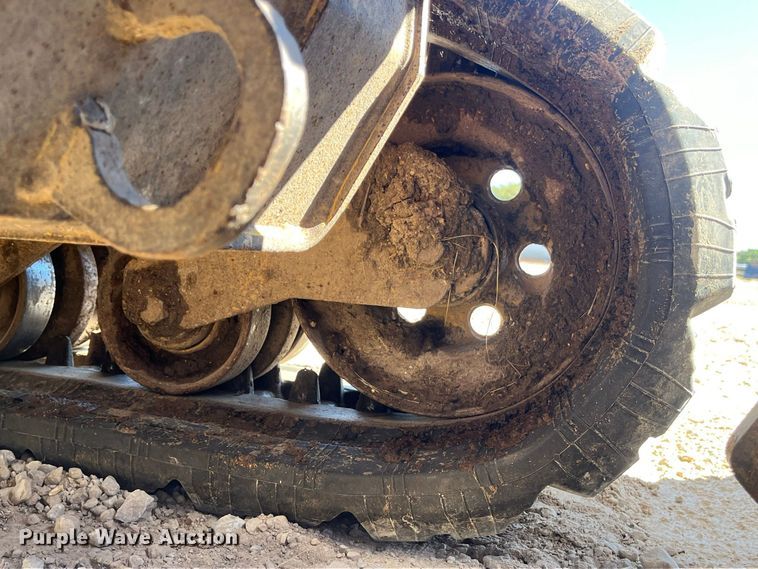 image for item FG0767 2014 Caterpillar 299D XHP tracked skid steer loader