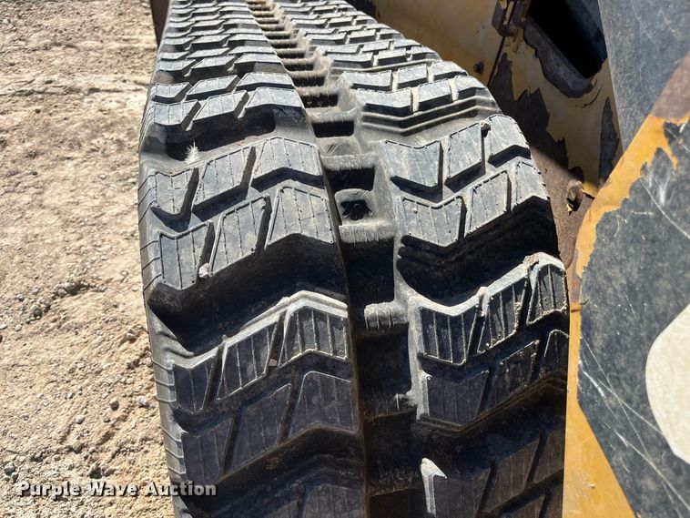 image for item FG0767 2014 Caterpillar 299D XHP tracked skid steer loader