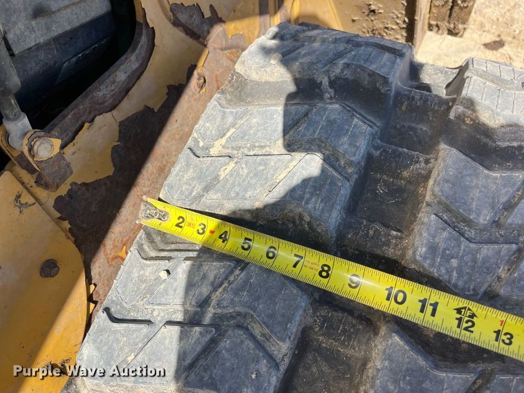 image for item FG0767 2014 Caterpillar 299D XHP tracked skid steer loader