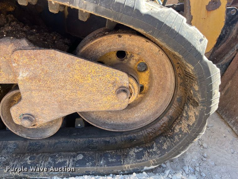 image for item FG0767 2014 Caterpillar 299D XHP tracked skid steer loader