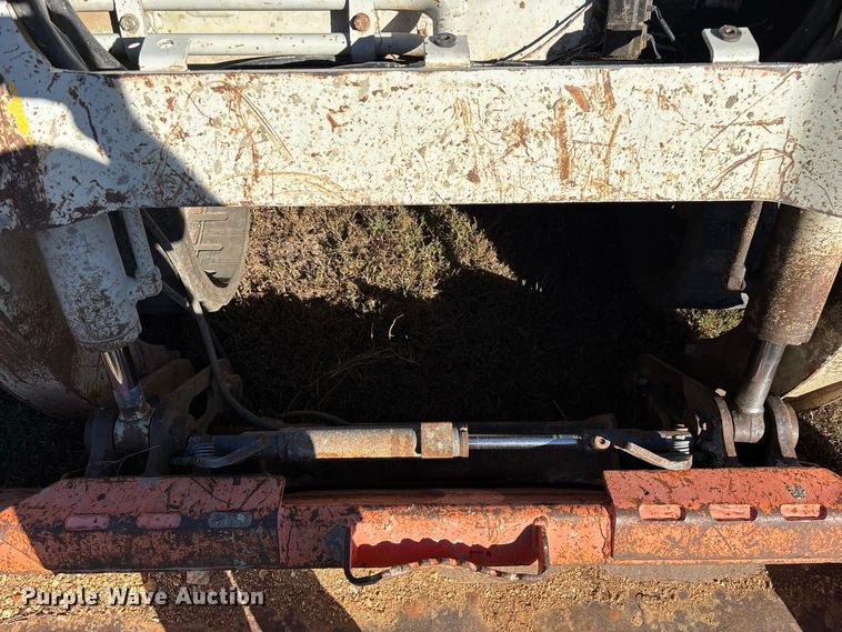 image for item FG0769 2011 Takeuchi TL250 tracked skid steer loader