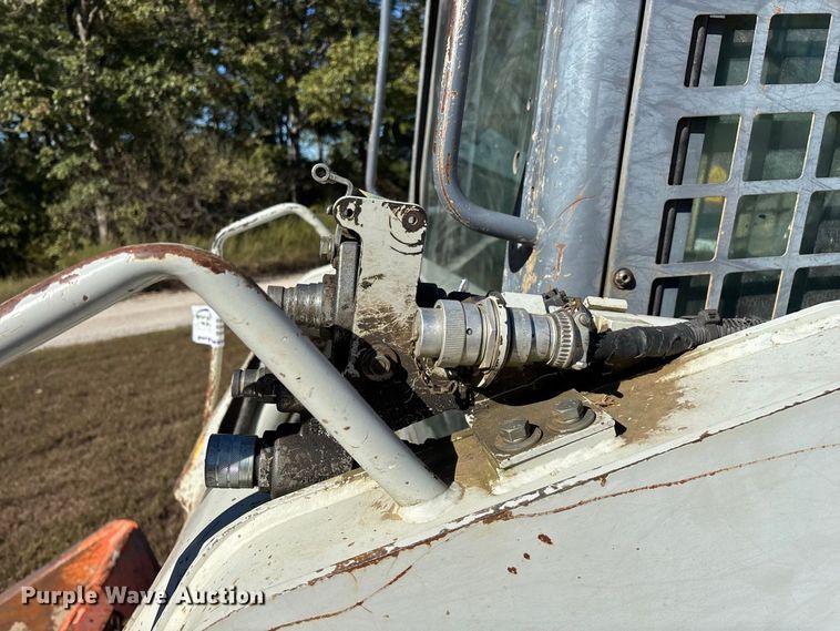 image for item FG0769 2011 Takeuchi TL250 tracked skid steer loader