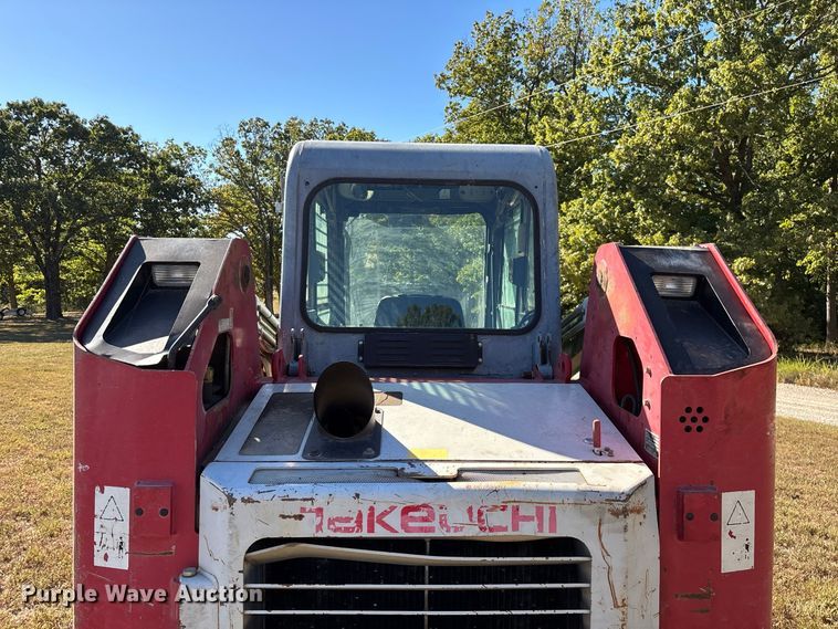 image for item FG0769 2011 Takeuchi TL250 tracked skid steer loader